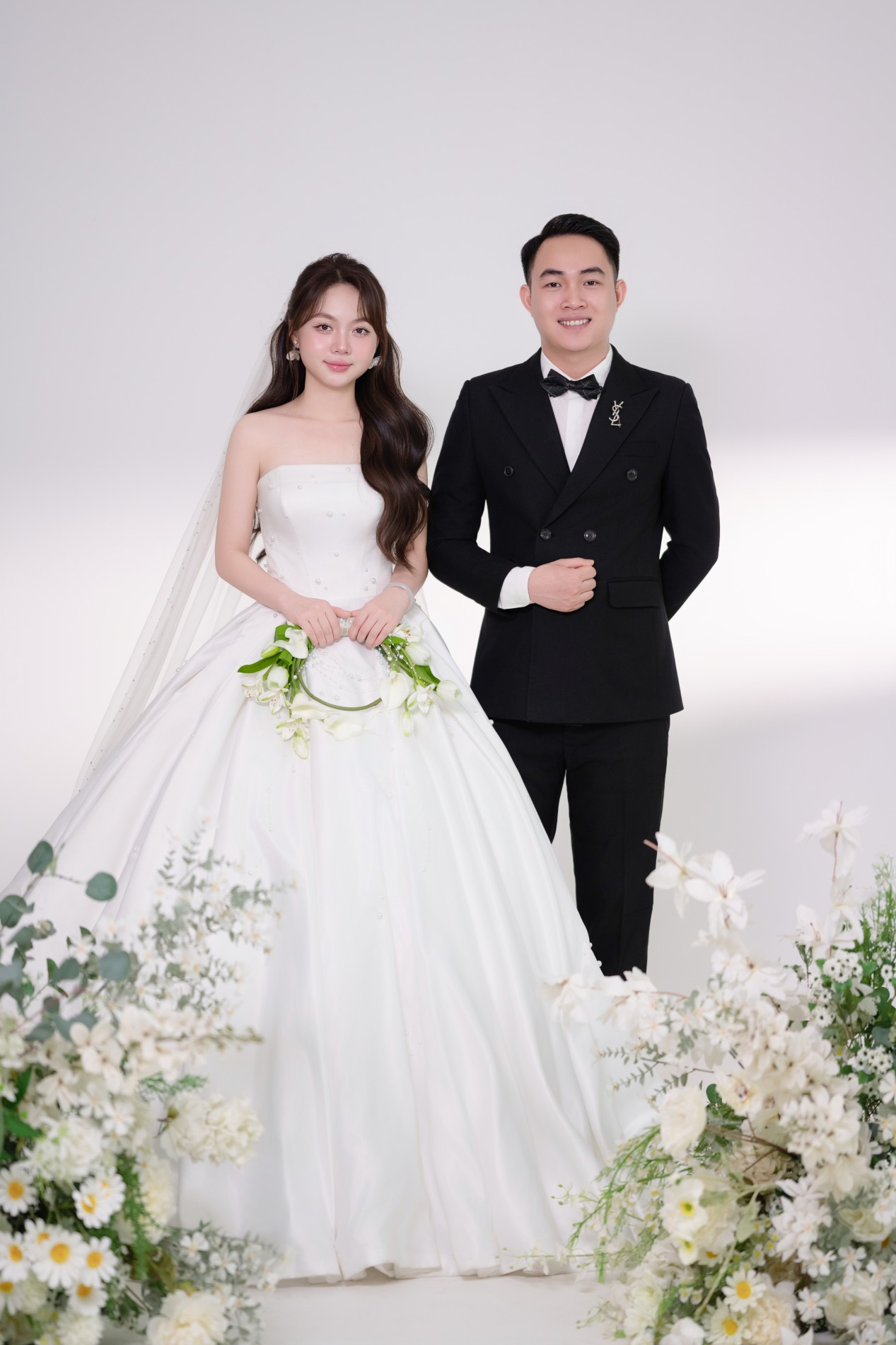 Thương Trường – Ánh Nguyệt